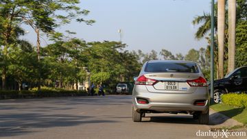 So sánh nên mua Suzuki Ciaz hay Nissan Sunny trên thị trường Việt? 12