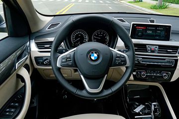 Danh gia chi tiet xe BMW X1 2020