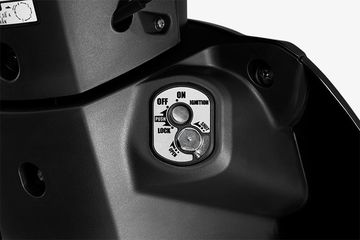 Phần khóa của Honda Wave Alpha 2023 vẫn là dạng khóa cơ thông thường nhưng được nâng cấp ổ khóa