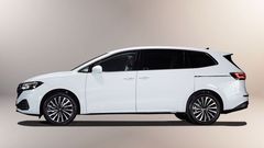 Thân xe Volkswagen Viloran 2024 nổi bật với những đường cong sang trọng