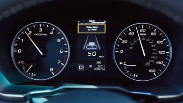 Bảng đồng hồ được thiết kế trang nhã, đẹp mắt