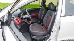 Ghế trước với cơ cấu chỉnh cơ