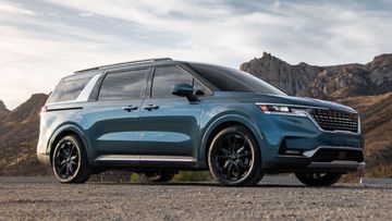 KIA Carnival sở hữu khoang nội thất cực kỳ rộng rãi