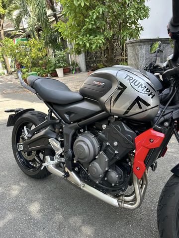 Bình xăng lớn 14 lít nhưng không làm ảnh hưởng tới tính thẩm mỹ của xe