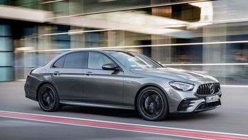 Phiên bản Mercedes-Benz E-Class 2021 chính thức ra mắt