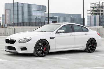 BMW M6 phiên bản Gran Coupe mang thiết kế thể thao cùng nội thất sang trọng