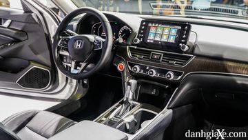 VMS 2019 Danh gia so bo xe Honda Accord 2020