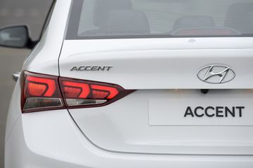 Danh gia so bo xe Hyundai Accent 2019