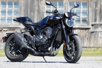 Honda CB1000R 2023 tạo ấn tượng với cụm đèn trước được tái thiết kế trông rất đẹp mắt