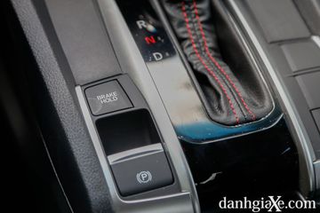 So sánh nhanh Honda Civic 2020 và Mazda3 2020 16 danhgiaxe.com honda civic rs 66 164833 120914