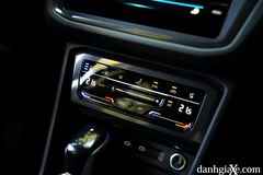 Hệ thống điều hòa Volkswagen Tiguan 2023 điều khiển cảm ứng hoặc cử chỉ