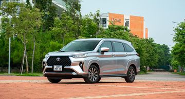  Toyota Veloz còn là ngôi nhà thứ hai, thể hiện gu thẩm mỹ của người sở hữu