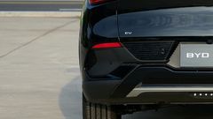 Ký hiệu EV nhận mạnh BYD Atto 3 2024 là chiếc xe thuần điện