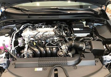 Cả 2 cấu hình động cơ đều được trang bị hộp số vô cấp CVT đi kèm hệ dẫn động cầu trước