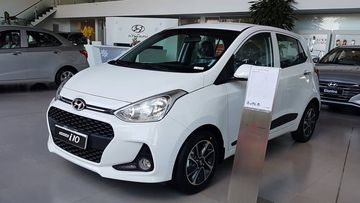 Mẫu xe đô thị áp dụng ngôn ngữ điêu khắc dòng chảy đặc trưng của hãng.