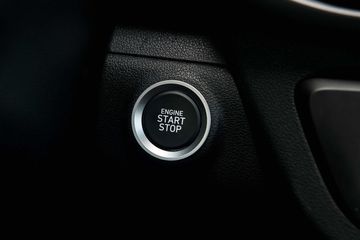 Nút bấm khởi động trên Hyundai i10 2022