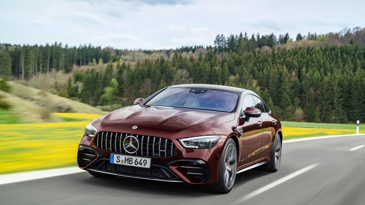 Mercedes GT53 AMG 2024 Giá lăn bánh và KM T06/2024