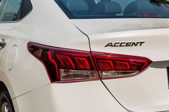 Đèn hậu Hyundai Accent 2021 tái thiết kế phần đồ hoạ LED bên trong