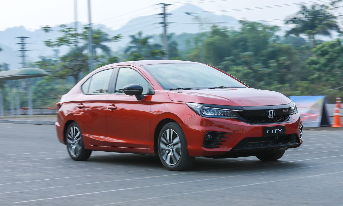 Đánh giá Honda City 2022: Giá & KM, nội ngoại thất, an toàn