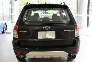 Subaru Forester 2012 phân phối tại Việt Nam với 2 phiên bản