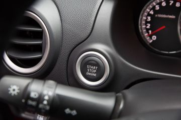 Đánh giá chi tiết xe Mitsubishi Attrage CVT 2020 15 danhgiaxe.com mitsubishi attrage gia 375 trieu 2020 14 162629