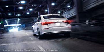 *Hình ảnh xe ở thị trường khác, có thể khác với hình ảnh xe thực tế tại thị trường Việt Nam