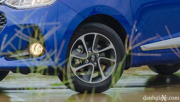 La zăng thiết kế thời trang