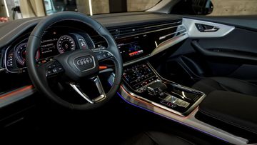 Nội thất Audi Q8 2025 chỉ duy nhất lựa chọn da Cricket với màu đen tiêu chuẩn