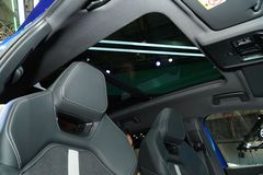 Skoda Kodiaq 2025 được trang bị cửa sổ trời toàn cảnh Panorama cao cấp