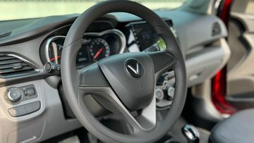 Vô lăng chỉnh cơ 2 hướng