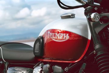 Thiết kế logo Triumph ấn tượng trên bình xăng xe