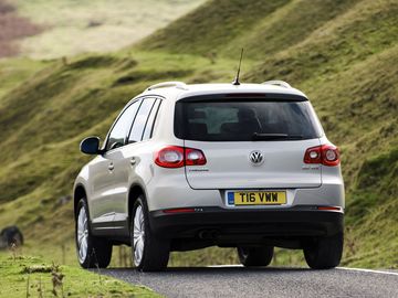 Phần đuôi của Volkswagen Tiguan đời 2009