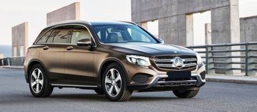 Mercedes-Benz GLC 200 thuộc phân khúc SUV/Crossover sang trọng hạng trung
