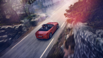 BMW Z4 chỉ cần 5.4 giây để lên 100km/h từ trạng thái đứng yên.