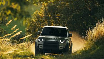 Danh gia so bo xe Land Rover Defender 2020