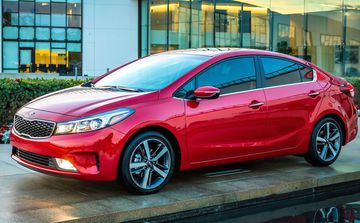 Bản nâng cấp KIA Forte 2017 với một số cải tiến ở đầu xe