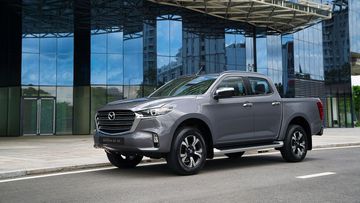 Mazda BT-50 đáp ứng mọi nhu cầu đi lại của khách hàng