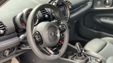 Vô lăng 3 chấu bọc da