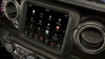 Hốc gió điều hòa hình tròn từ thế hệ 3 tiếp tục được sử dụng trên Jeep Wrangler 2023