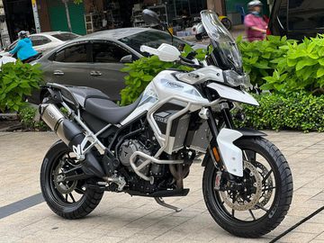 Triumph Tiger 900 GT Pro 2023 màu trắng