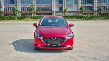 Mazda 2 Sport có ngoại hình sang trọng, bắt mắt