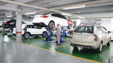 Hệ thống xưởng dịch vụ với nhiều máy móc tân tiến được nhập khẩu