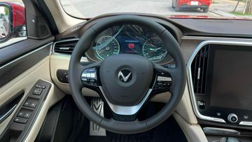 Vô lăng 3 chấu bọc da