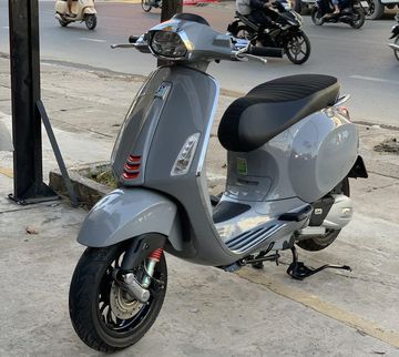 Tổng thể Vespa Sprint 2023