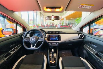 Khoang lái Nissan Almera 2023 được phát triển theo ngôn ngữ “Nissan Gliding Wing”