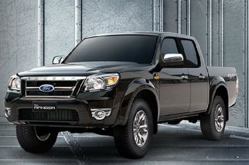 Ford Ranger 2011 có ngoại hình mạnh mẽ được nhiều người Việt ưa thích