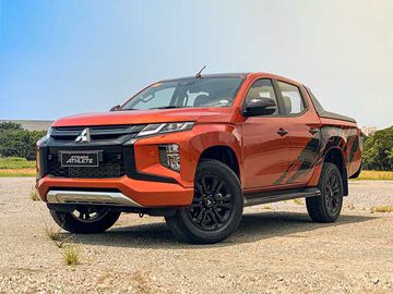 Mitsubishi Triton có dáng vóc đậm chất thể thao