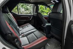 Hàng ghế thứ 2 rộng rãi