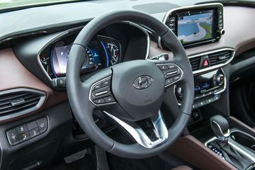 Vô lăng xe Hyundai Santa Fe 2021