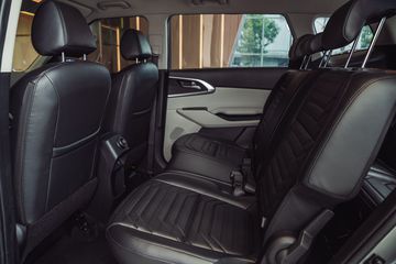 Cửa gió riêng cho các hàng ghế là trang bị tiêu chuẩn trên Carens 2024